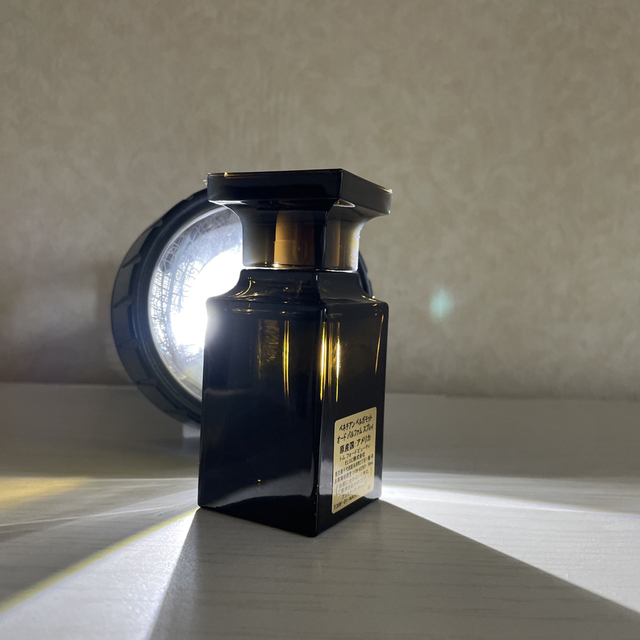 TOM FORD BEAUTY(トムフォードビューティ)のトムフォード ベネチアン ベルガモット 50ml 香水 コスメ/美容の香水(ユニセックス)の商品写真