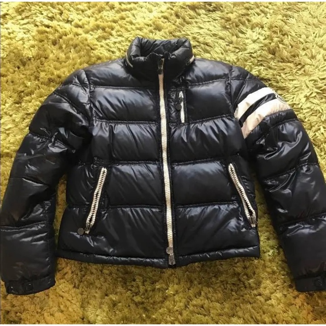 MONCLER ダウンジャケット Eric サイズM GW中10%特別値引❗️ お礼や