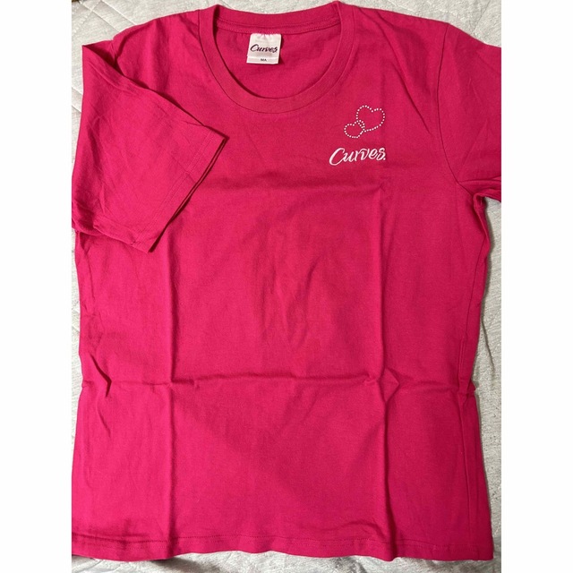 カーブスTシャツ（濃・ピンク） レディースのトップス(Tシャツ(半袖/袖なし))の商品写真