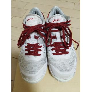 アシックス(asics)のasics GELBURST 23.5中古　レッド(バスケットボール)