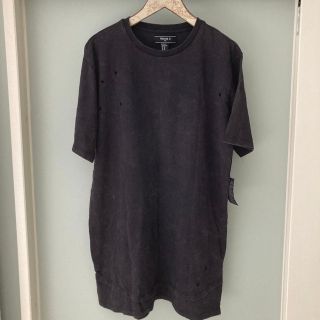 フォーエバートゥエンティーワン(FOREVER 21)のフォーエバー21ダメージ加工　ロングTシャツ(Tシャツ/カットソー(半袖/袖なし))