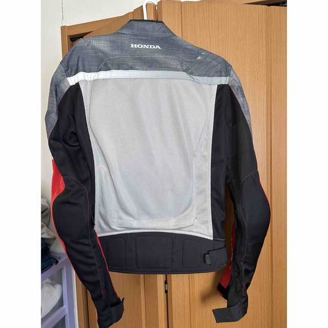 ホンダ(ホンダ)のホンダ　バイク　ライディングジャケット　Lサイズ メンズのジャケット/アウター(ライダースジャケット)の商品写真