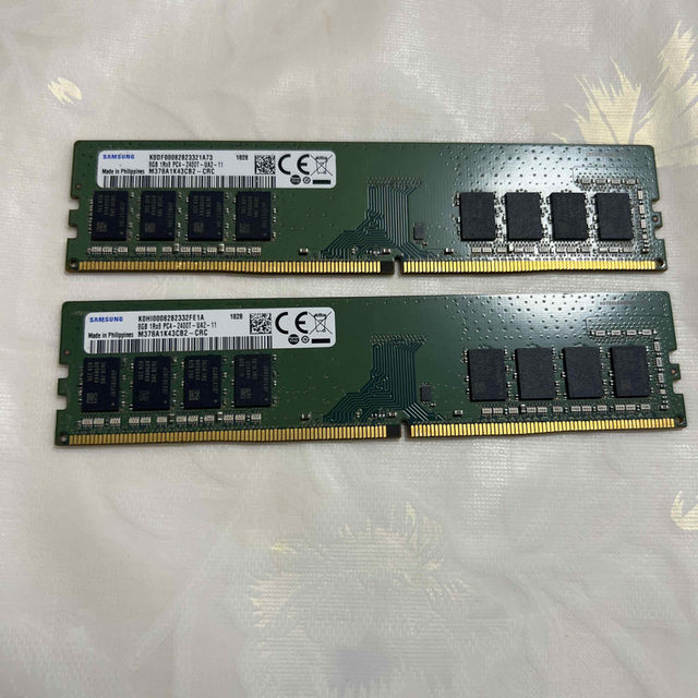 PCメモリ 8GB2枚(16GB) PC4-2400T-UA2-11 スマホ/家電/カメラのPC/タブレット(PCパーツ)の商品写真