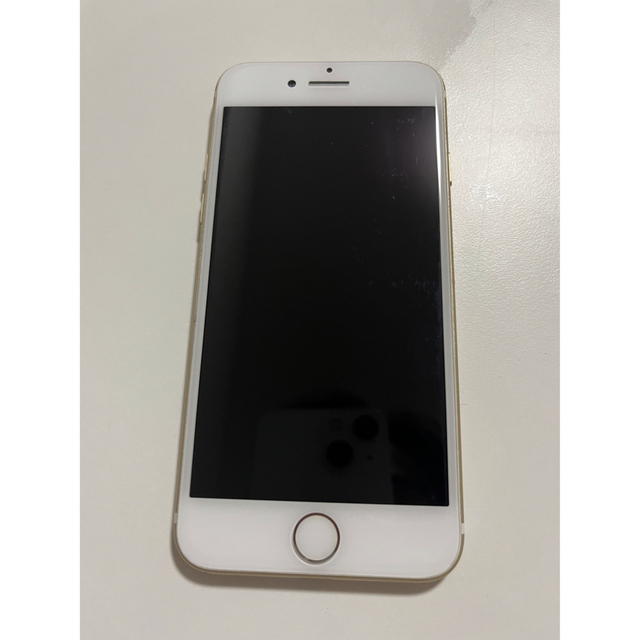 iPhone(アイフォーン)のiPhone7 128GB GOLD スマホ/家電/カメラのスマートフォン/携帯電話(スマートフォン本体)の商品写真