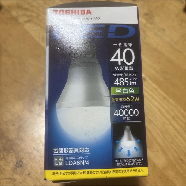 東芝　LEDランプLDA6N/4 インテリア/住まい/日用品のライト/照明/LED(蛍光灯/電球)の商品写真