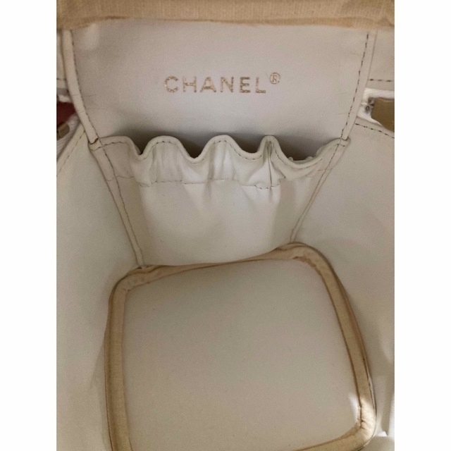 シャネル　CHANEL バニティ　ホワイト　希少