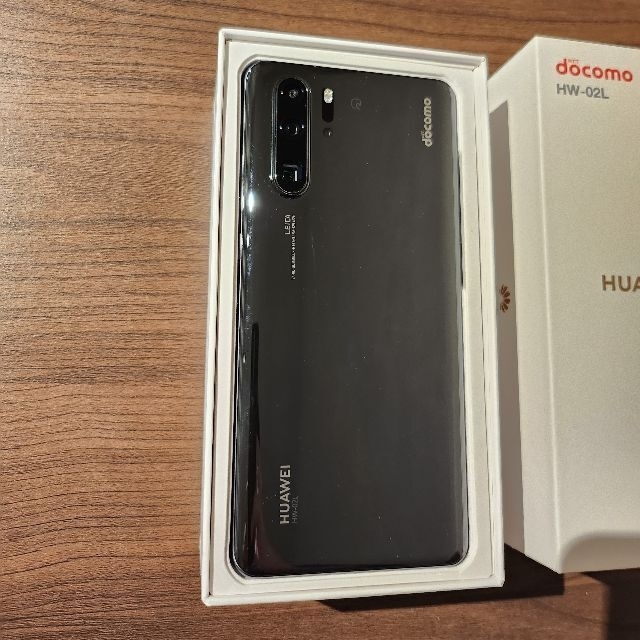 NTTdocomo(エヌティティドコモ)のDOCOMO HUAWEI P30 Pro HW-02L Black スマホ/家電/カメラのスマートフォン/携帯電話(スマートフォン本体)の商品写真