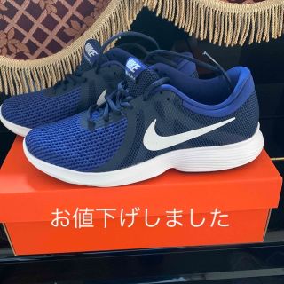 ナイキ(NIKE)のNIKE Revolution4(スニーカー)