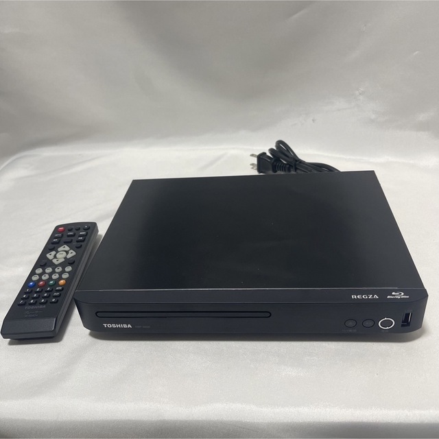 TOSHIBA REGZA レグザブルーレイ DBP-S500 スマホ/家電/カメラのテレビ/映像機器(DVDプレーヤー)の商品写真