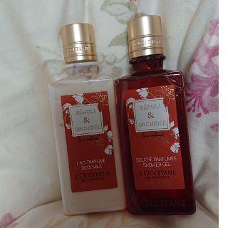 ロクシタン(L'OCCITANE)の未使用L'OCCITANEボディミルク&シャワージェル(ボディローション/ミルク)