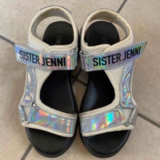 SISTER JENNI  サンダル　厚底　キラキラ　２１センチ(サンダル)