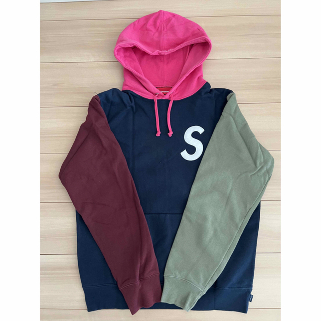 Supreme(シュプリーム)のS Logo Colorblocked Hooded supremeパーカー メンズのトップス(パーカー)の商品写真