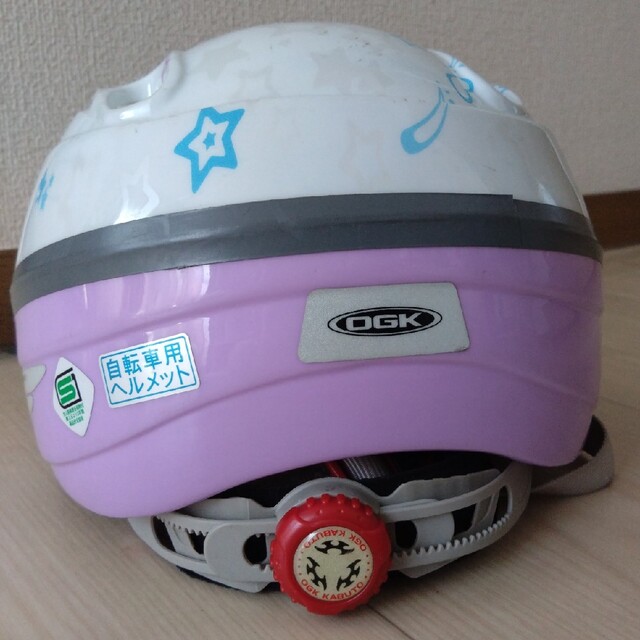 OGK(オージーケー)のOGK 子供用 ヘルメット 53〜54 キッズ/ベビー/マタニティの外出/移動用品(自転車)の商品写真