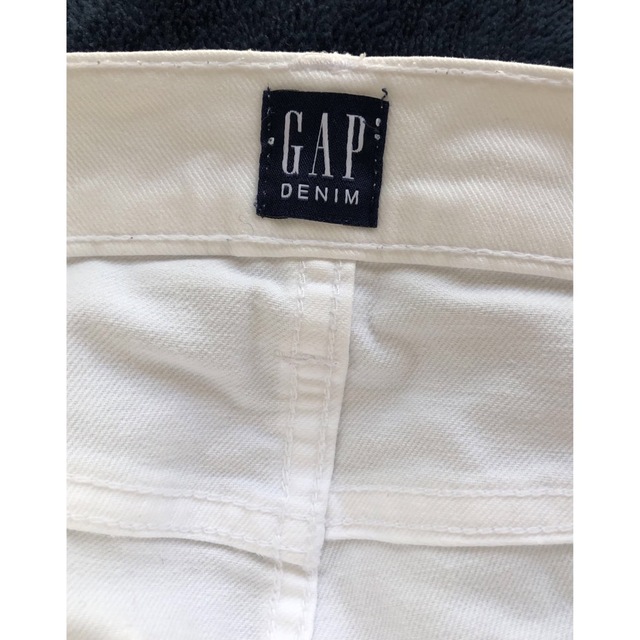 GAP(ギャップ)の【GAP】美品❗️レディース白デニム ジーンズ レディースのパンツ(デニム/ジーンズ)の商品写真