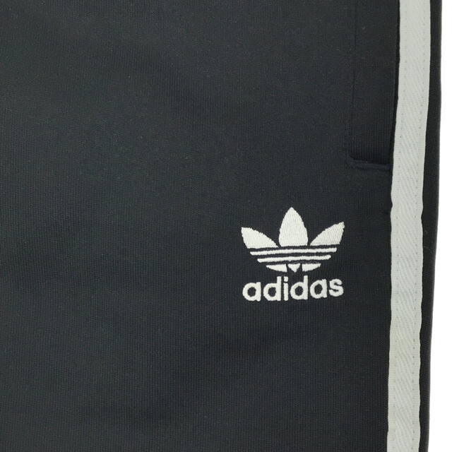 adidas(アディダス)のadidas アディダス スリーライン ストライプ トラックパンツ ブラック CW1275 メンズのパンツ(その他)の商品写真