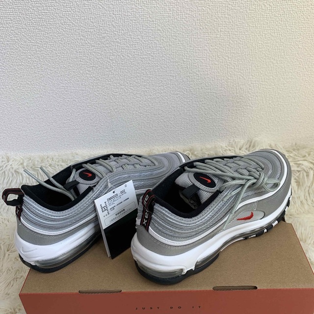 NIKE(ナイキ)の新品　NIKE ナイキエアマックス97 og シルバーバレット　25.5cm メンズの靴/シューズ(スニーカー)の商品写真