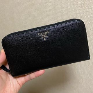 プラダ(PRADA)のプラダ　長財布　ブラック　レザー(財布)