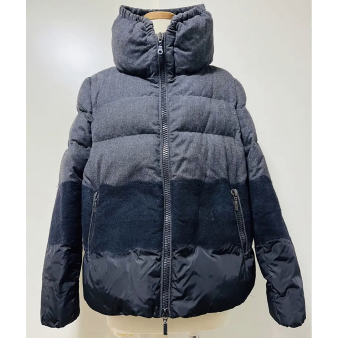 定価20万　MONCLER モンクレール　ショート　ダウン　グレー×ブラック　M