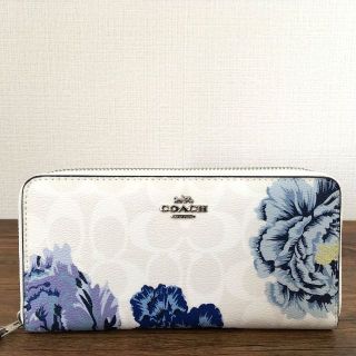 COACH - 未使用品 COACH ジップウォレット ホワイト 花柄 450の通販 by