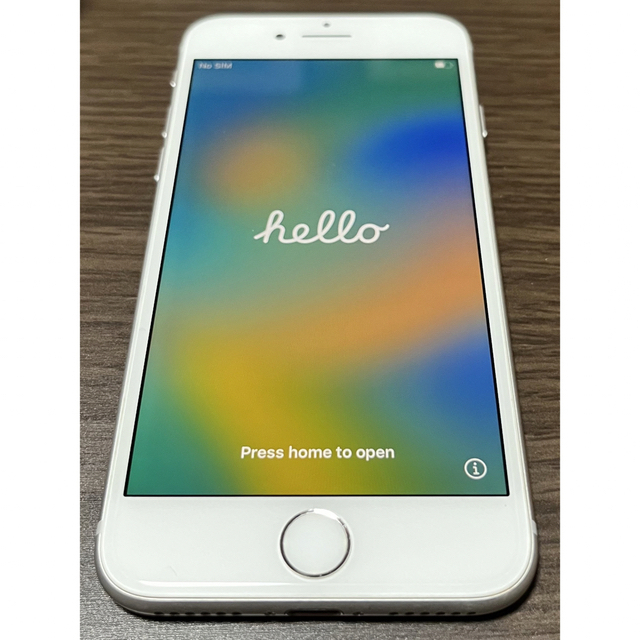 【ほぼ未使用】iPhone 8 SIMフリー ホワイト 64GB 本体のみスマートフォン本体