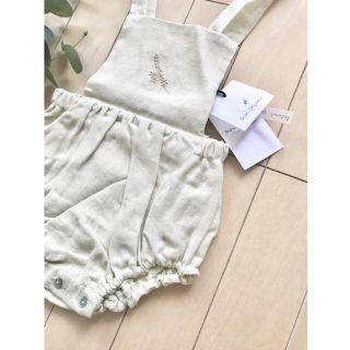 キャラメルベビー&チャイルド(Caramel baby&child )の新品✦bebe organic 刺繍ロンパース (9M)(ロンパース)