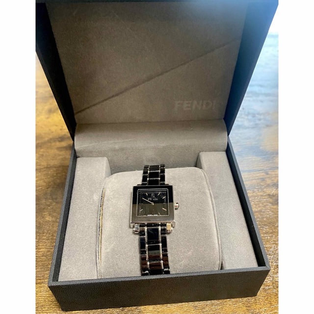 FENDI - 値下げFENDI レディースウォッチの通販 by 9月10日から25