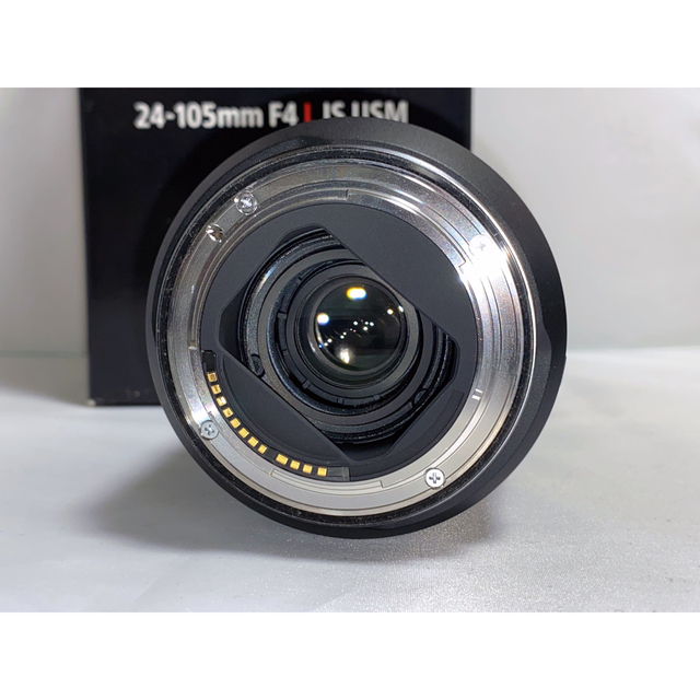 Canon(キヤノン)の【新品級】Canon RF 24-105mm f4L IS USM スマホ/家電/カメラのカメラ(レンズ(ズーム))の商品写真