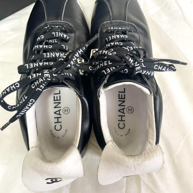シャイニングゴールデン 良品✨CHANEL シャネル スニーカー クラシック