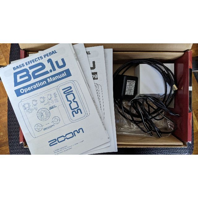 Zoom(ズーム)のzoom B2.1u ベース用マルチエフェクター 楽器のベース(ベースエフェクター)の商品写真