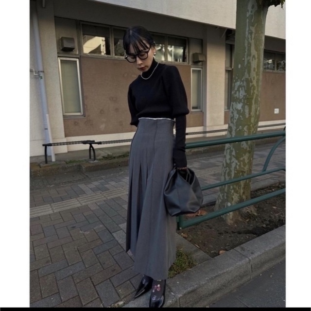 UND CUT OFF PLEATS SKIRT | フリマアプリ ラクマ