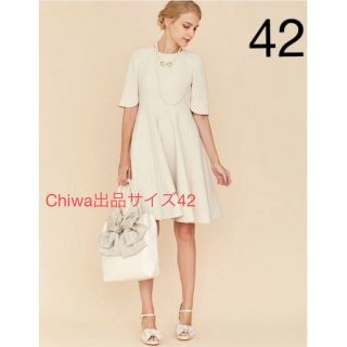 トゥービーシック(TO BE CHIC)のTO BE CHIC トゥービーシック　シンプル　フレア　ワンピース　サイズ42(ひざ丈ワンピース)