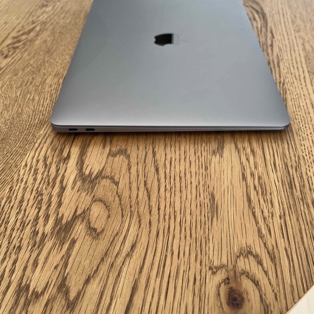 【美品】MacBook Air (Retina13インチ, 2019年モデル) 4