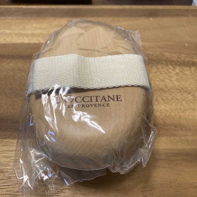 L'OCCITANE(ロクシタン)のロクシタンボディ用スキンオイル　AMANDE コスメ/美容のボディケア(ボディオイル)の商品写真