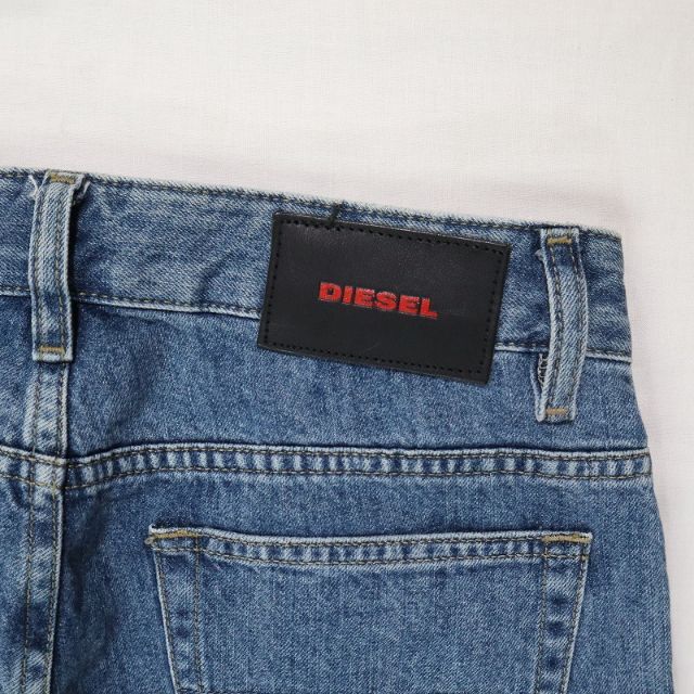 DIESEL(ディーゼル)のディーゼル Neekhol クラッシュダメージ切り込みデザインジーンズ W27  レディースのパンツ(デニム/ジーンズ)の商品写真