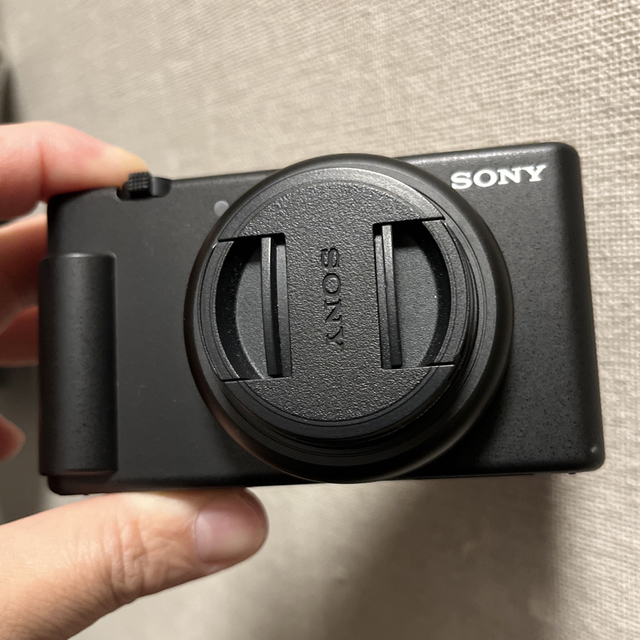 SONY(ソニー)のSONY Vlog cam zv-1f スマホ/家電/カメラのカメラ(コンパクトデジタルカメラ)の商品写真