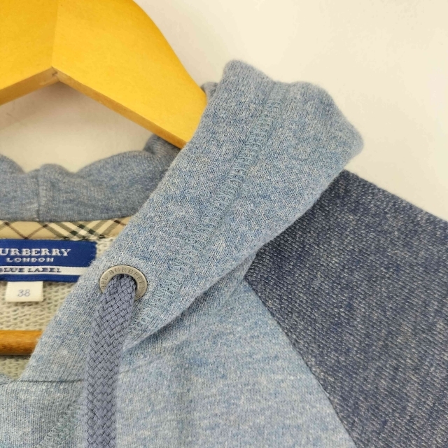 BURBERRY BLUE LABEL(バーバリーブルーレーベル)のBURBERRY LONDON BLUE LABEL(バーバリーロンドンブルーレ レディースのトップス(パーカー)の商品写真