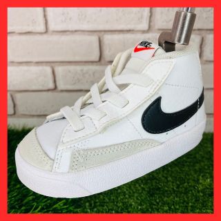 ナイキ(NIKE)の【美品】NIKE ブレーザー77　パターカバー　Blazer 白黒(その他)