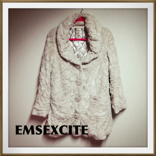 エムズエキサイト(EMSEXCITE)のEMSEXCITE ♡ ファーコート(毛皮/ファーコート)
