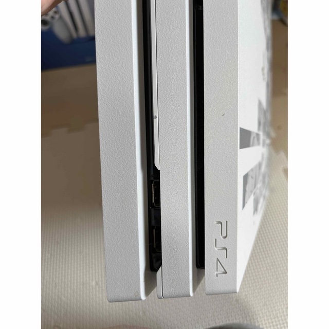 PS4 Pro ペルソナ５ ザ・ロイヤル Limited Edition 3