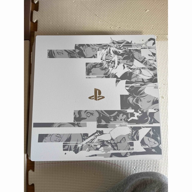 PS4 Pro ペルソナ５ ザ・ロイヤル Limited Edition 1