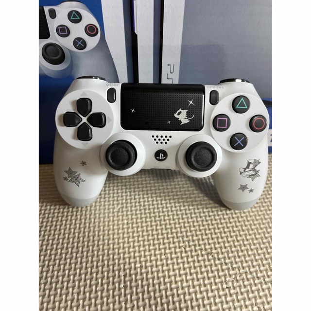 PS4 Pro ペルソナ５ ザ・ロイヤル Limited Edition 4