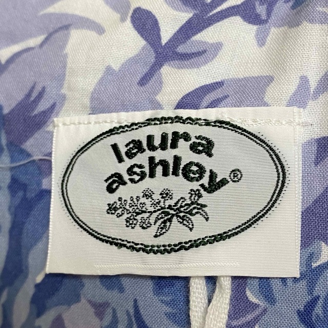LAURA ASHLEY(ローラアシュレイ)のlaura ashley ローラアシュレイ ロングワンピース 総柄 花柄 綿 レディースのワンピース(ロングワンピース/マキシワンピース)の商品写真