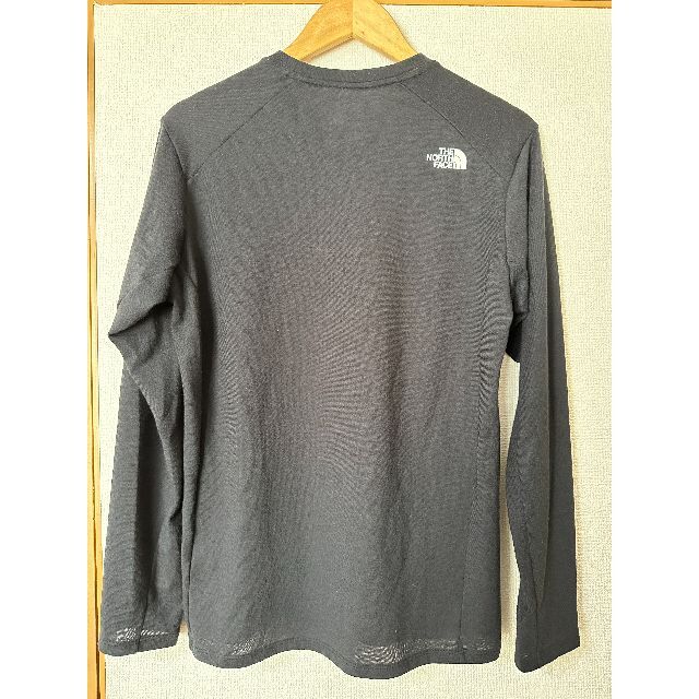 THE NORTH FACE(ザノースフェイス)のノースフェイス オルタイムウォームクルー メンズ M 黒 NT62205 メンズのトップス(Tシャツ/カットソー(七分/長袖))の商品写真