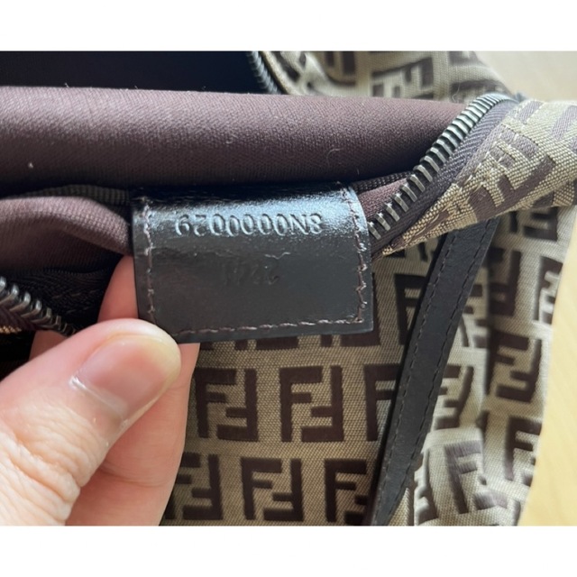 FENDI(フェンディ)のFENDI フェンディ ズッカ柄 ミニハンドバック レディースのバッグ(ハンドバッグ)の商品写真