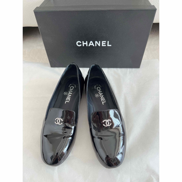 シャネル  CHANEL  フラットシューズ⭐︎エナメル  ブラック