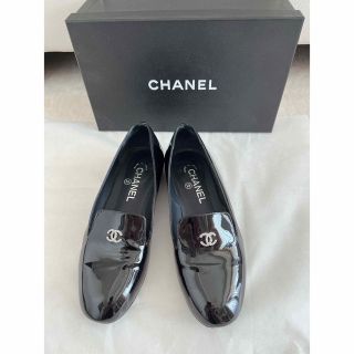 シャネル(CHANEL)のシャネル  CHANEL  フラットシューズ⭐︎エナメル  ブラック(バレエシューズ)