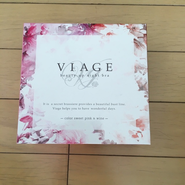 VIAGE(ヴィアージュ)のヴィアージュ　ナイトブラ　スイートピンク レディースの下着/アンダーウェア(その他)の商品写真