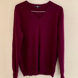 ユニクロ(UNIQLO)のカシミヤ100%Ｖネックセーター(ニット/セーター)