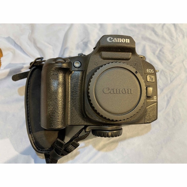 一眼レフCanon  EOS7s フィルムカメラ　美品！