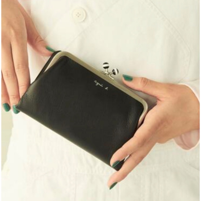 agnes b.(アニエスベー)のアニエス・ベー二つ折りがま口財布PAW07－03 ウォレット  レディースのファッション小物(財布)の商品写真